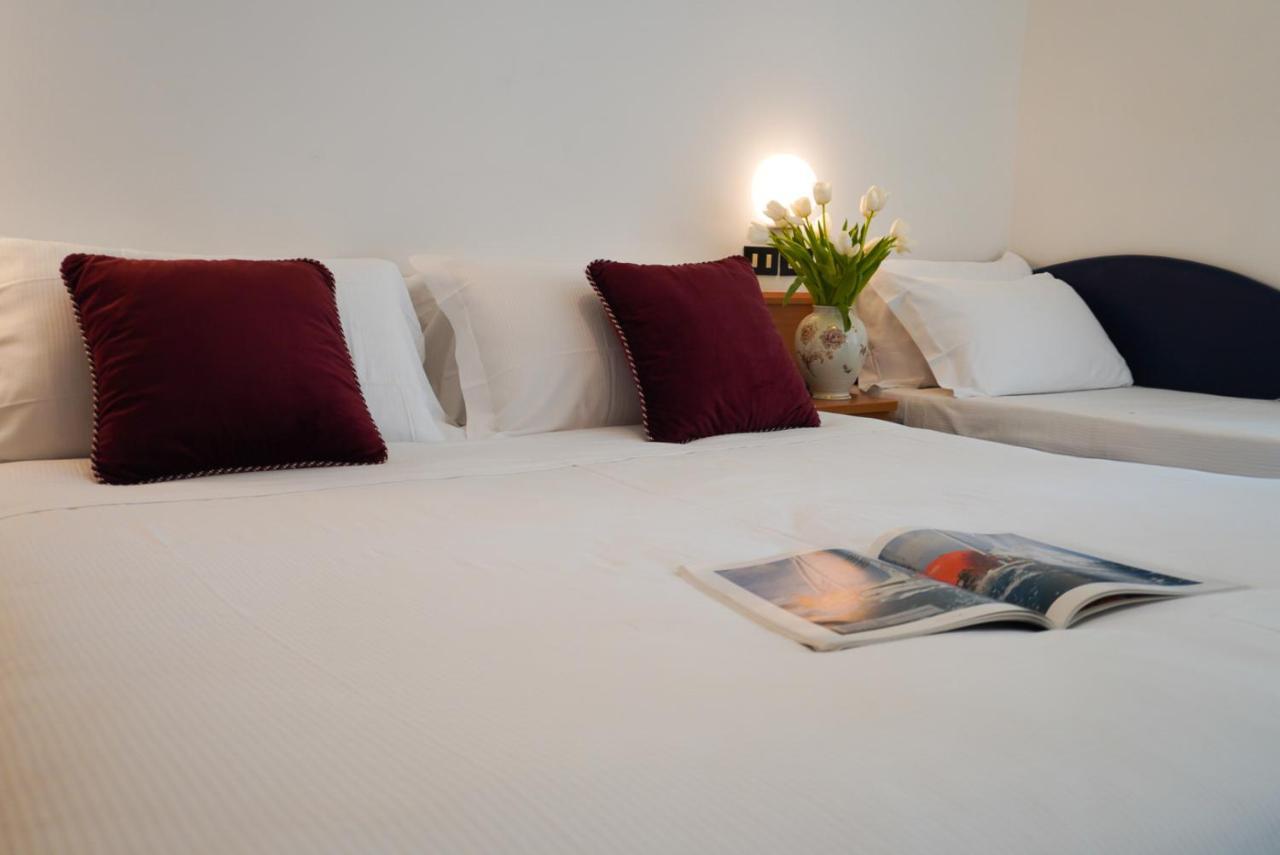 Hotel Sunset ริมินี ภายนอก รูปภาพ